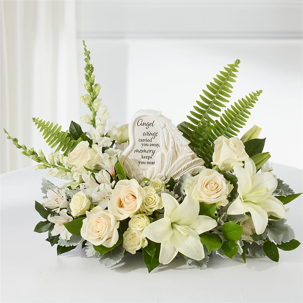 Holding You Close Arrangement – JENNY'S FLOWER, Brooklyn NY