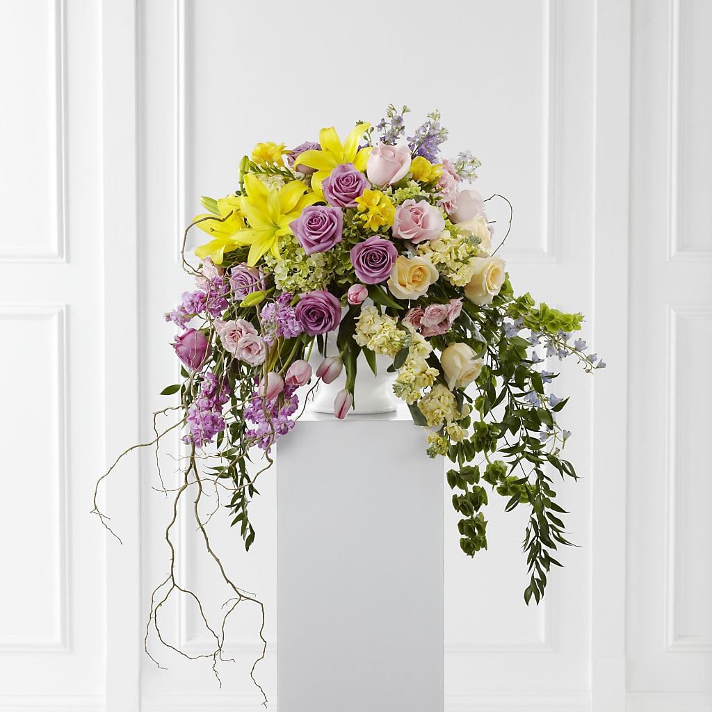 Display of Affection Arrangement – JENNY'S FLOWER, Brooklyn NY