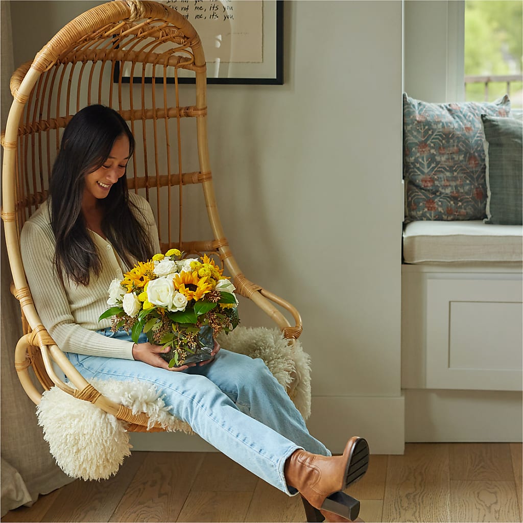 Luminous Morning Bouquet – JENNY'S FLOWER, Brooklyn NY