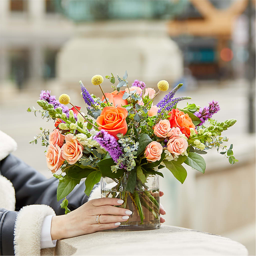 The Standout Bouquet – JENNY'S FLOWER, Brooklyn NY