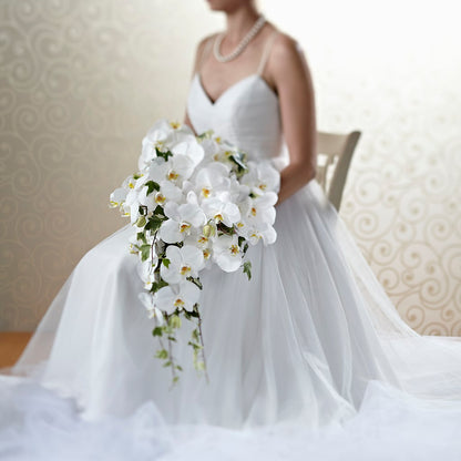 Classic White Bouquet – JENNY'S FLOWER, Brooklyn NY